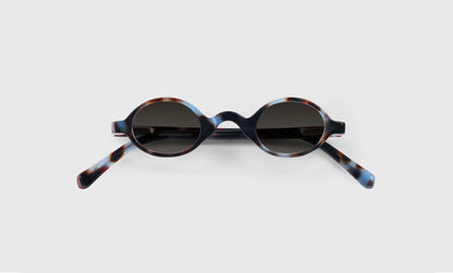 Classic Oval Round Acetate Sunglasses, eyewear product image