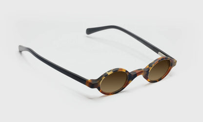 Classic Oval Round Acetate Sunglasses, eyewear product image