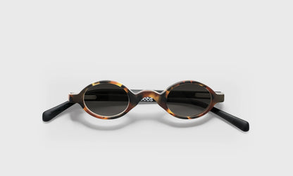 Classic Oval Round Acetate Sunglasses, eyewear product image